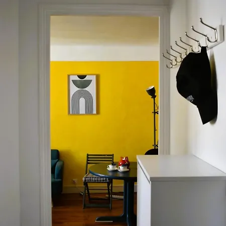 Votre Pied-a-terre Parisien Bien Connecte *